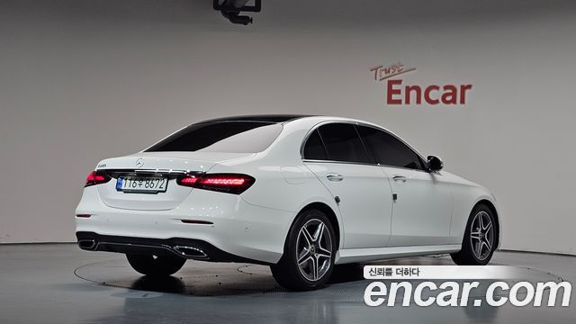 Mercedes-Benz E-Class из Кореи Encar