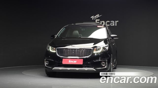 Kia Carnival 9-seater Noblesse — пробег 74 332 км — фото 3 из 5