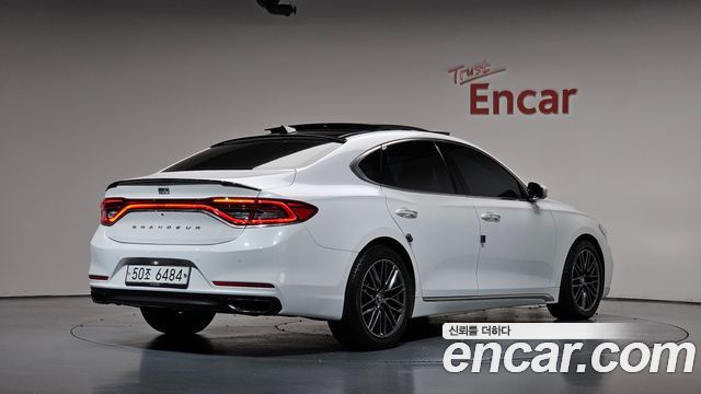 Hyundai Grandeur из Кореи Encar