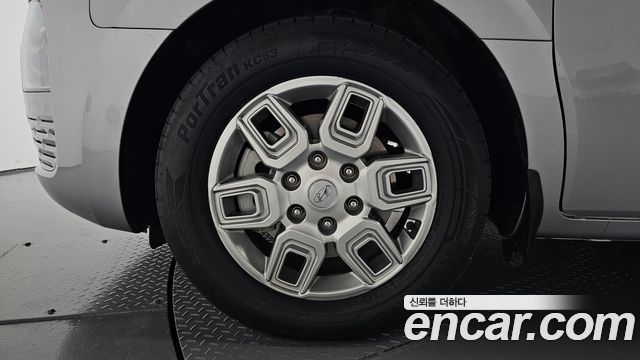 Hyundai Staria из Кореи Encar