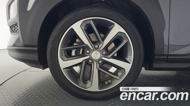 Hyundai Kona из Кореи Encar