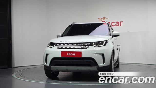 Land Rover Discovery 3.0 SD6 HSE Luxury — пробег 136 350 км — фото 3 из 5