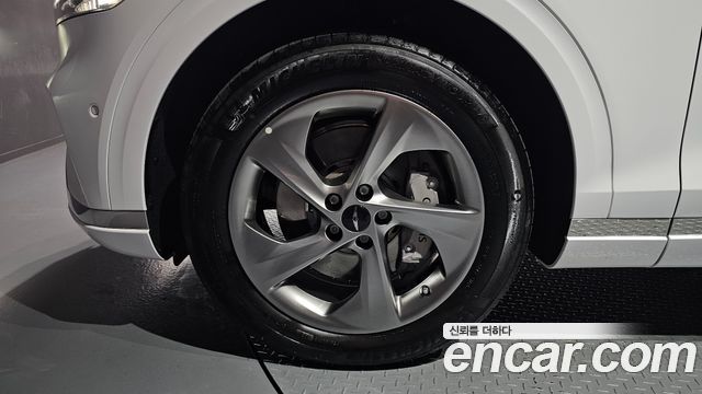 Genesis GV70 из Кореи Encar