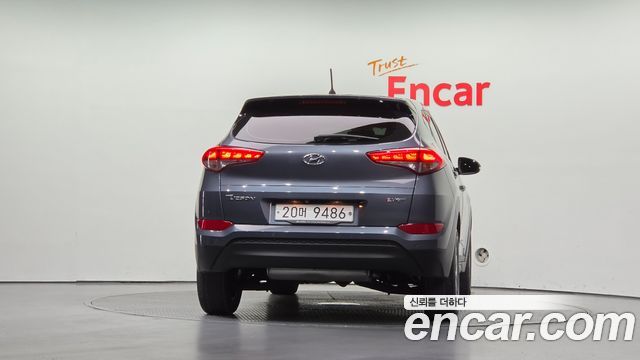 Hyundai Tucson Diesel 1.7 2WD Style — пробег 127 153 км — фото 4 из 5