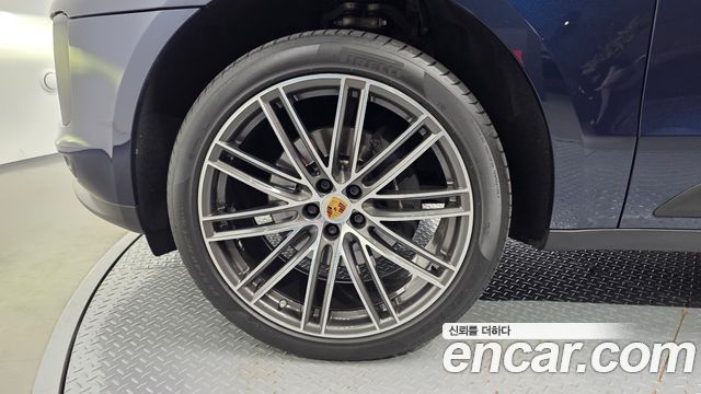 Porsche Macan из Кореи Encar