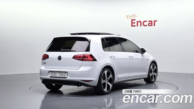 Volkswagen Golf из Кореи Encar