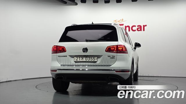 Volkswagen Touareg V6 3.0 TDI Bluemotion 7P5 — пробег 155 918 км — фото 4 из 5