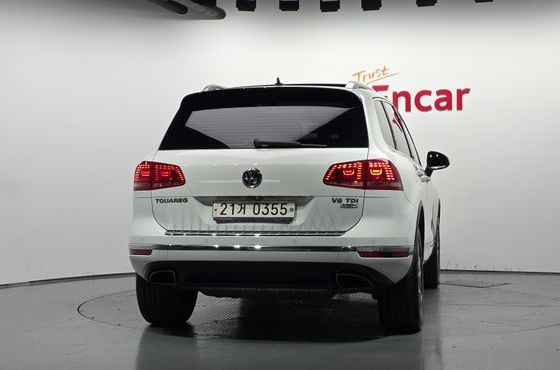 Volkswagen Touareg V6 3.0 TDI Bluemotion 7P5 — пробег 155 918 км — фото 4 из 5