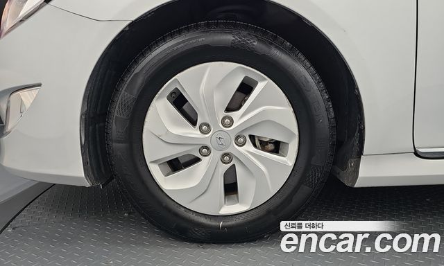 Hyundai Sonata 2.0 Smart — пробег 114 869 км — фото 5 из 5