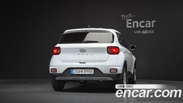 Hyundai Venue из Кореи Encar