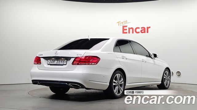 Mercedes-Benz E-Class E220 CDI Avantgarde — пробег 150 756 км — фото 2 из 5