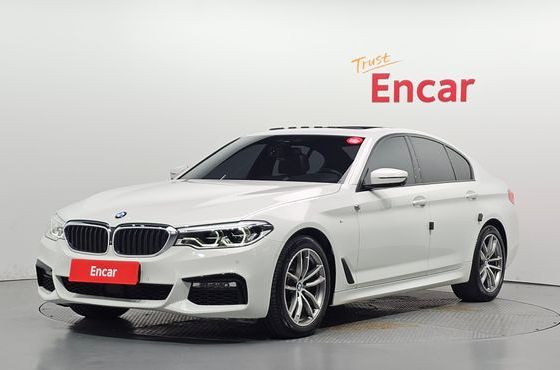 BMW 5-Series 520d xDrive M Sport Package Plus — пробег 186 467 км — фото 1 из 5