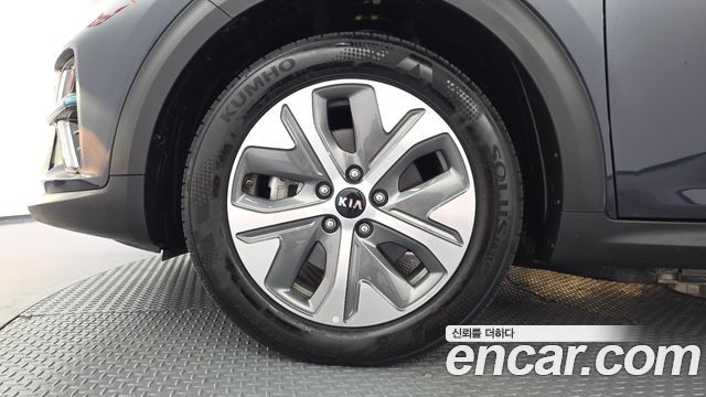 Kia Niro Noblesse — пробег 88 068 км — фото 5 из 5