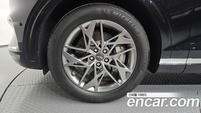 Genesis GV70 из Кореи Encar