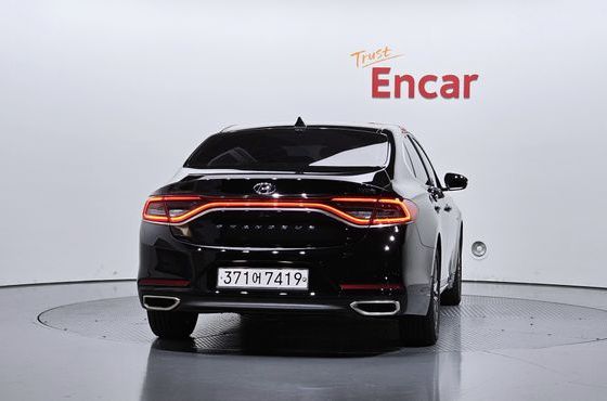 Hyundai Grandeur Premium — пробег 92 862 км — фото 4 из 5