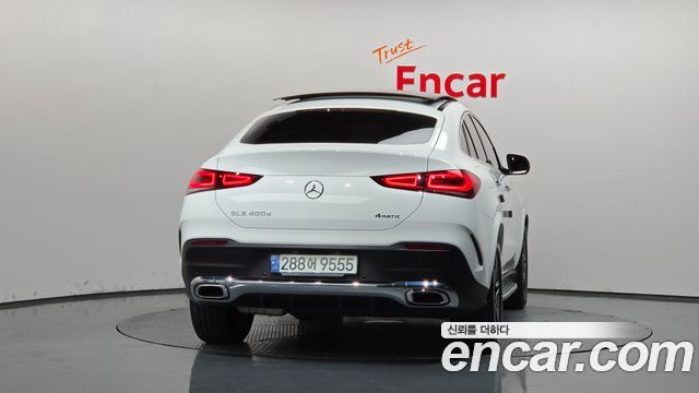 Mercedes-Benz GLE-Class GLE400d 4MATIC Coupe — пробег 33 573 км — фото 4 из 5