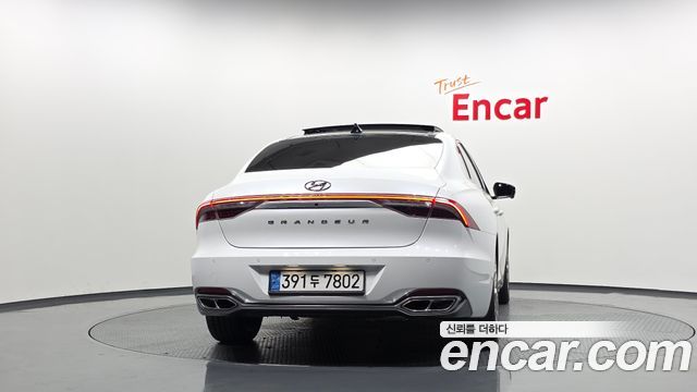 Hyundai Grandeur из Кореи Encar