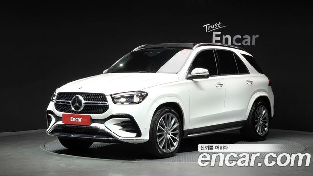 Mercedes-Benz GLE-Class GLE450 4MATIC — пробег 23 600 км — фото 1 из 5