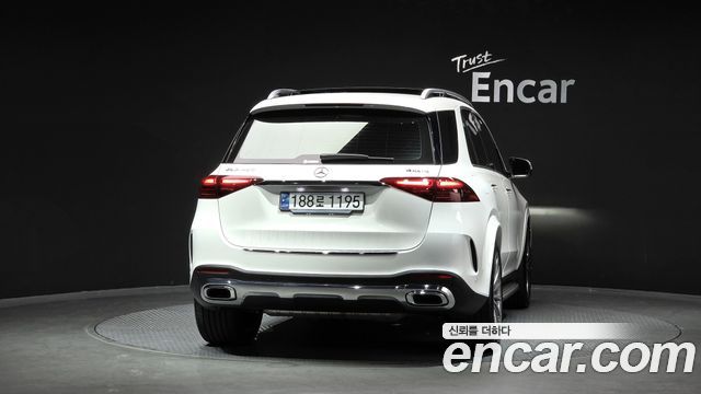 Mercedes-Benz GLE-Class GLE450 4MATIC — пробег 23 600 км — фото 4 из 5