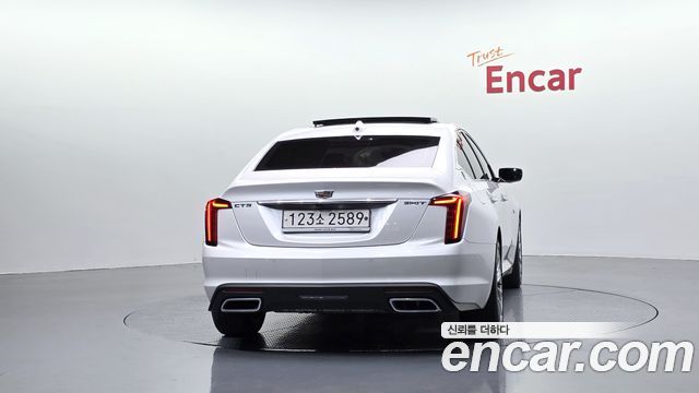 Cadillac CT5 2.0 Premium Luxury — пробег 40 936 км — фото 4 из 5