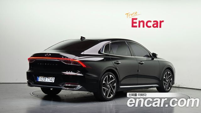 Hyundai Grandeur из Кореи Encar