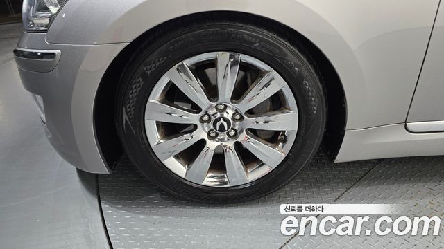 Hyundai Equus из Кореи Encar