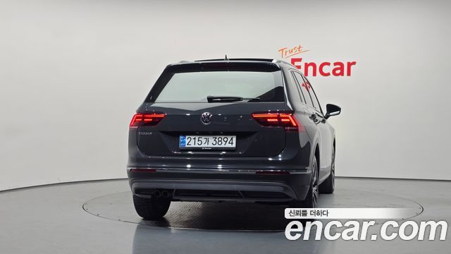 Volkswagen Tiguan из Кореи Encar