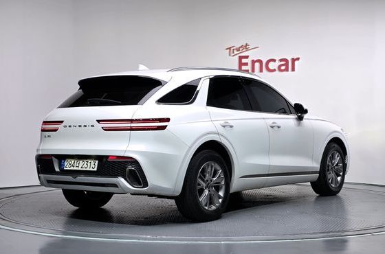 Genesis GV70 2.5T Gasoline 2WD — пробег 64 118 км — фото 2 из 5