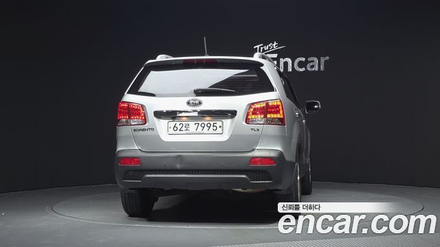 Kia Sorento Diesel 2.2 2WD TLX High-Deluxe — пробег 181 300 км — фото 4 из 5