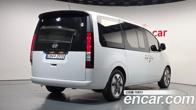 Hyundai Staria из Кореи Encar