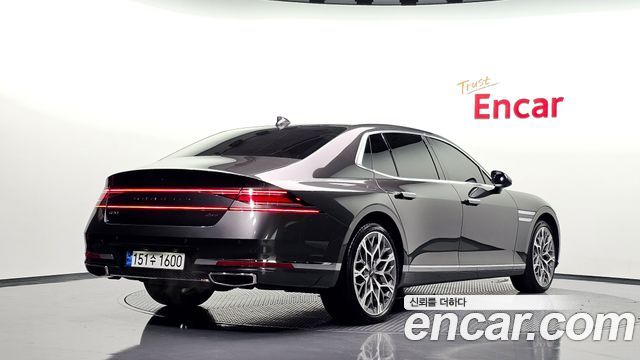 Genesis G90 Gasoline 3.5 Turbo e-S/C AWD — пробег 28 884 км — фото 2 из 5