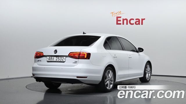 Volkswagen Jetta из Кореи Encar