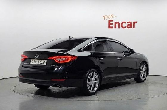 Hyundai Sonata 2.0 Smart — пробег 99 999 км — фото 2 из 5
