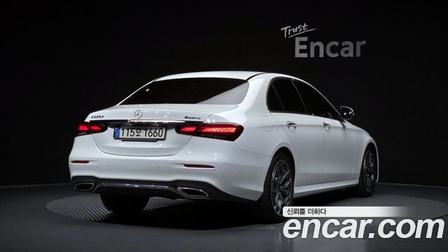 Mercedes-Benz E-Class из Кореи Encar