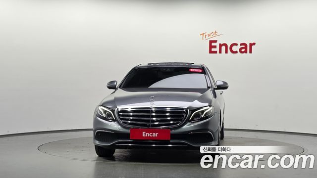 Mercedes-Benz E-Class из Кореи Encar