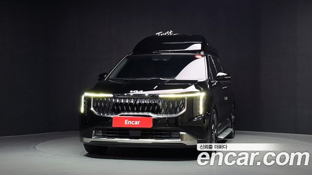 Kia Carnival Gasoline 9-Seater Hi Limousine Signature — пробег 16 548 км — фото 3 из 5