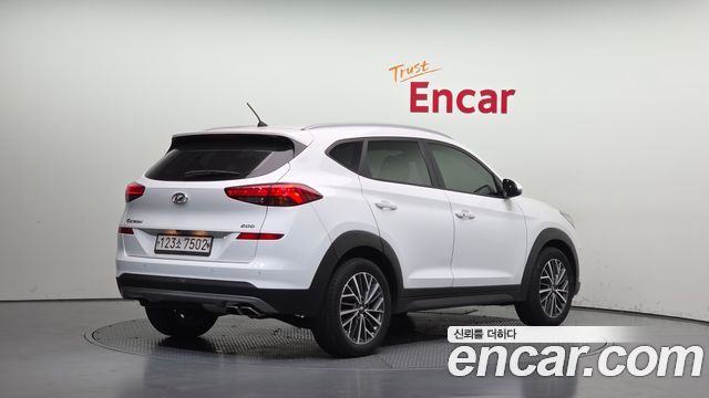 Hyundai Tucson из Кореи Encar