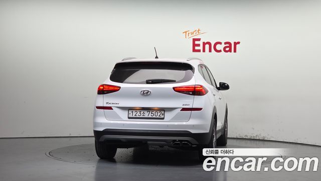 Hyundai Tucson из Кореи Encar
