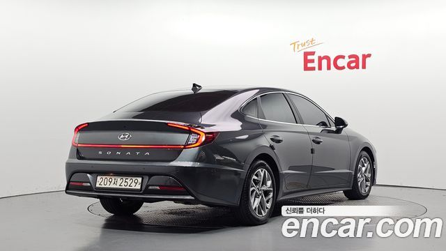 Hyundai Sonata 2.0 Premium Family — пробег 120 531 км — фото 2 из 5