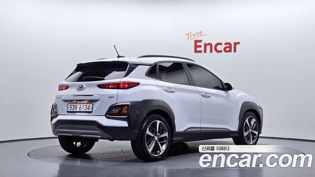 Hyundai Kona из Кореи Encar