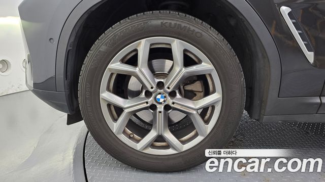 BMW X4 xDrive20i xLine — пробег 95 645 км — фото 5 из 5