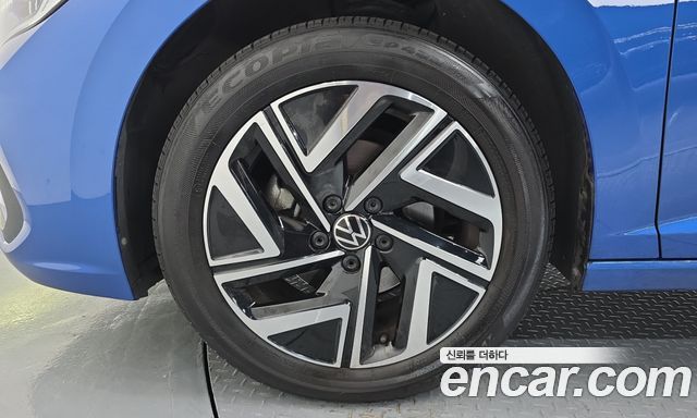 Volkswagen Jetta 1.5 TSI Prestige — пробег 20 568 км — фото 5 из 5