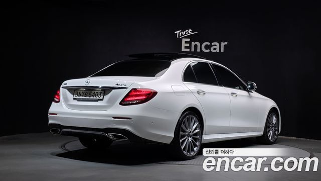 Mercedes-Benz E-Class из Кореи Encar