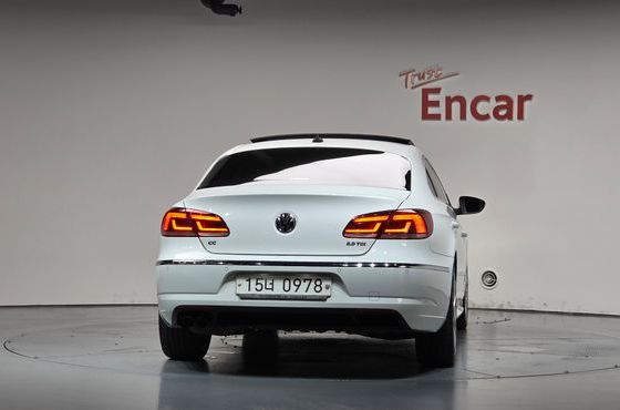 Volkswagen CC 2.0 TDI BlueMotion R-Line — пробег 95 563 км — фото 4 из 5