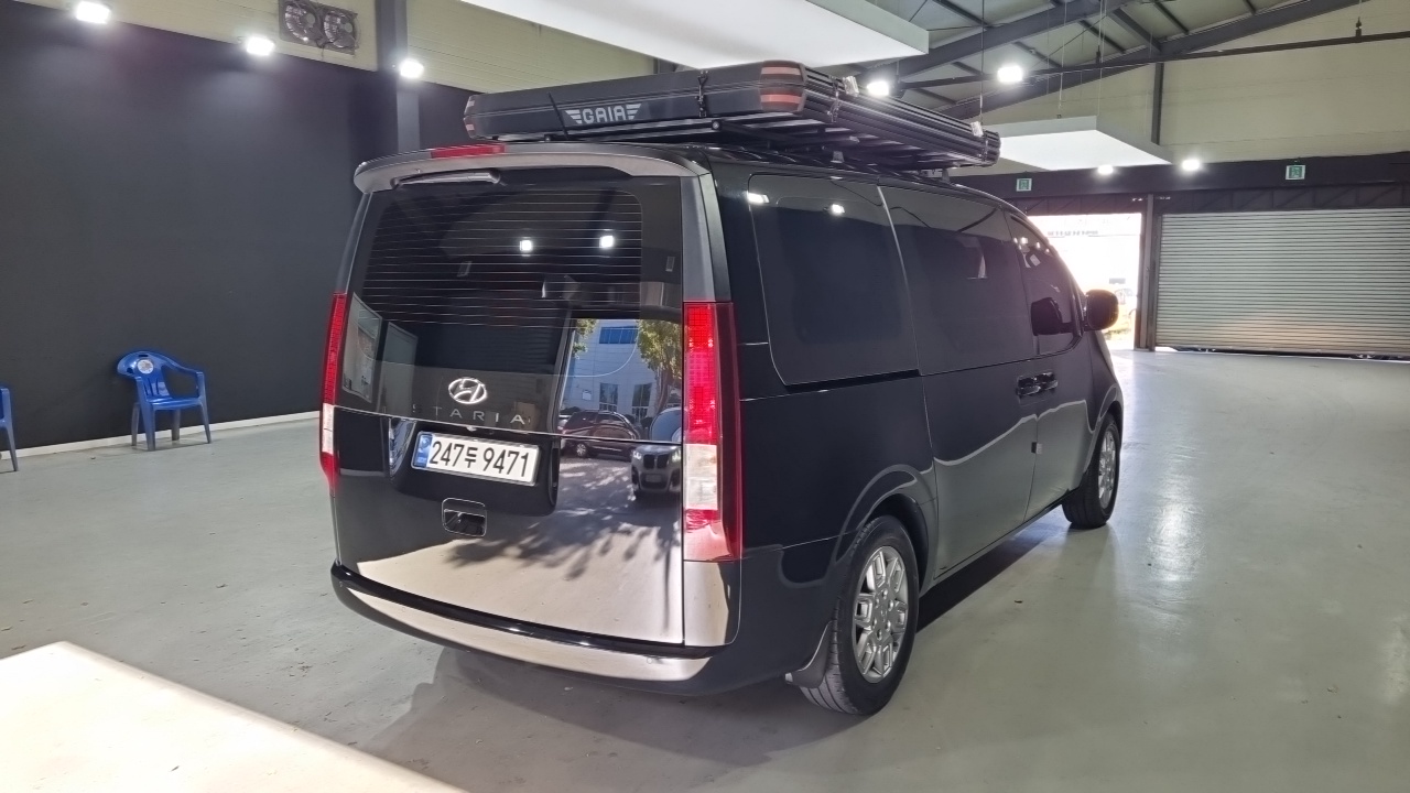 Hyundai Staria из Кореи Encar