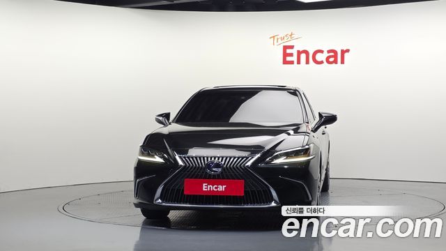 Lexus ES Executive — пробег 70 569 км — фото 3 из 5
