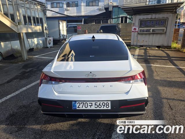 Hyundai AVANTE Smart — пробег 17 658 км — фото 3 из 5