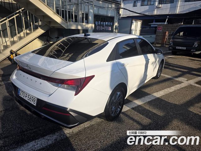 Hyundai AVANTE Smart — пробег 17 658 км — фото 4 из 5