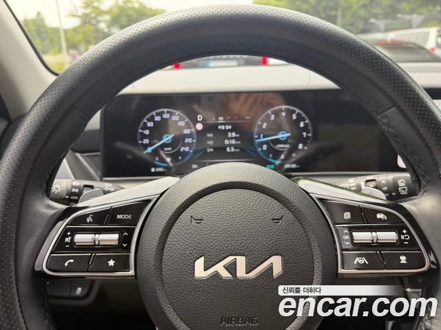 Kia Seltos Gasoline 1.6 Turbo 2WD Prestige — пробег 32 000 км — фото 3 из 5