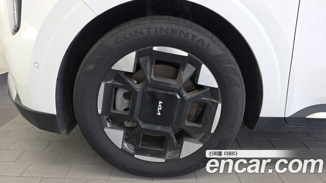 Kia Carnival Diesel 9-Seater Signature — пробег 28 333 км — фото 5 из 5